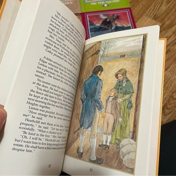 Lot 4 Raintree Classics 1982 Time Machine Pride & Prejudice Moby Dick Wuthering - Picture 5 of 10